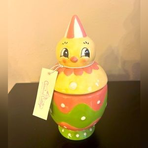 Johanna Parker Easter Chick Container